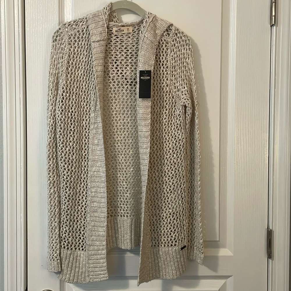 Hollister Cardigan